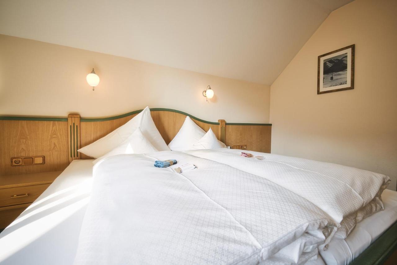 Hotel Die Arlbergerin -New- All-In Super Flex Rate (Adults Only) Sankt Anton am Arlberg Exterior photo
